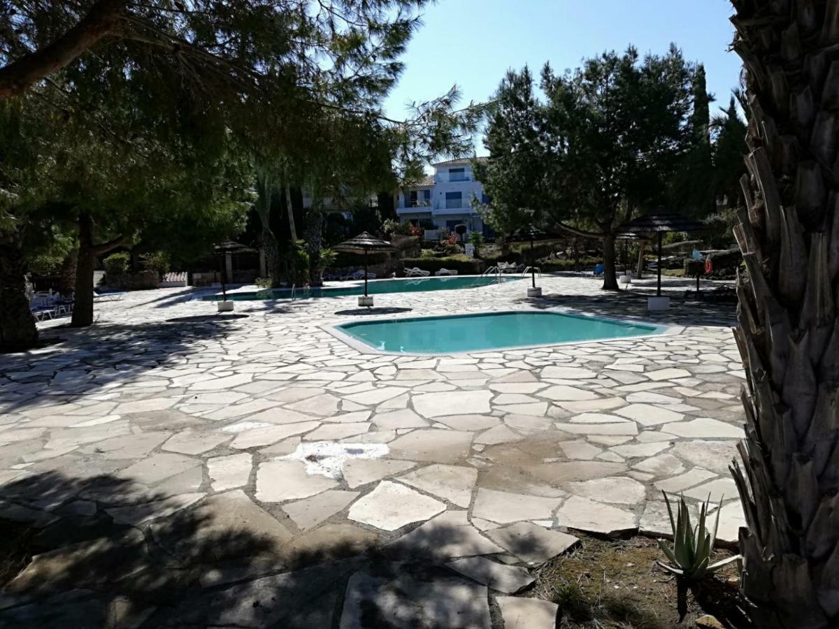 Family Paradise- Luxury Combined With Home Comfort Paphos Luaran gambar